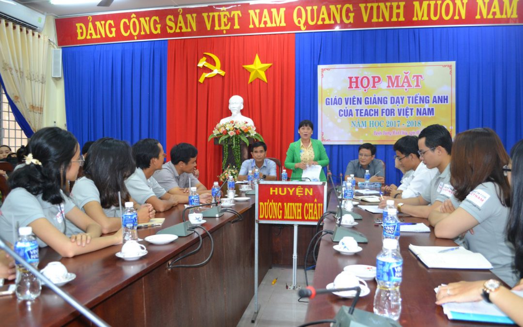 Họp mặt giáo viên của Teach For Vietnam